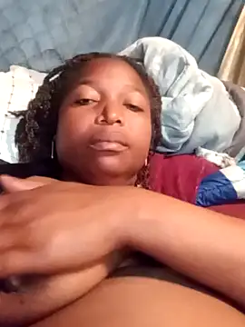 Snapshot of kamogelo54naledi chatting on July 24, 8:21 am kamogelo54naledi online show from July 24, 8:21 am