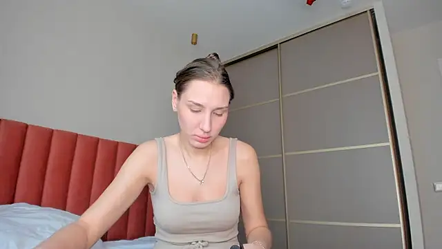Snapshot of SofiClimbing chatting on January 4, 5:27 am SofiClimbing online show from January 4, 5:27 am