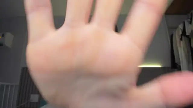 SofiClimbing online show from April 15, 2:06 am