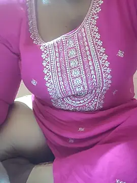 Snapshot of Tamilvalarmathi chatting on June 15, 4:39 pm Tamilvalarmathi online show from June 15, 4:39 pm