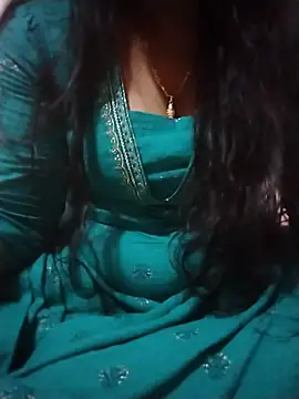 Snapshot of Tamilvalarmathi chatting on July 11, 8:36 am Tamilvalarmathi online show from July 11, 8:36 am