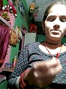 Snapshot of siwanijha007 chatting on June 9, 4:19 pm siwanijha007 online show from June 9, 4:19 pm
