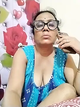 Snapshot of chatterjeesayani567 chatting on June 7, 2:11 pm chatterjeesayani567 online show from June 7, 2:11 pm