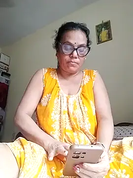 Snapshot of chatterjeesayani567 chatting on July 5, 7:48 am chatterjeesayani567 online show from July 5, 7:48 am