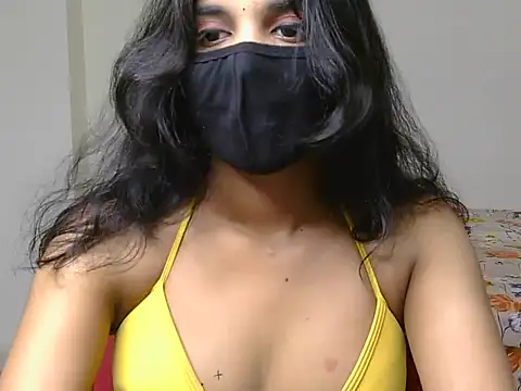 Snapshot of hii-tanisa chatting on June 28, 5:14 am hii-tanisa online show from June 28, 5:14 am