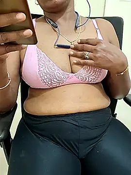 Snapshot of Jaanu_Kannada_Telgu chatting on July 8, 6:08 pm Jaanu Kannada Telgu online show from July 8, 6:08 pm