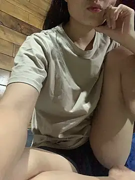 Snapshot of LanAnh00 chatting on June 26, 11:38 am LanAnh00 online show from June 26, 11:38 am