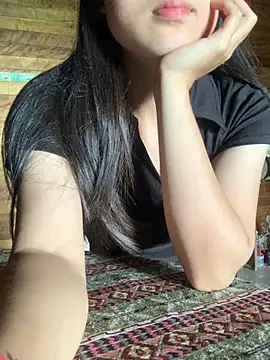 Snapshot of LanAnh00 chatting on June 24, 3:27 am LanAnh00 online show from June 24, 3:27 am