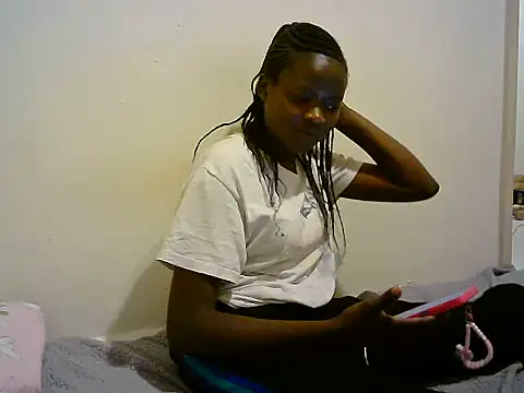 BerryJulie online show from July 1, 5:24 pm