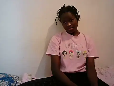 BerryJulie online show from June 20, 8:30 am