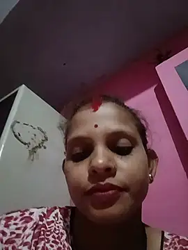 HOjulipal678 online show from June 2, 3:45 pm