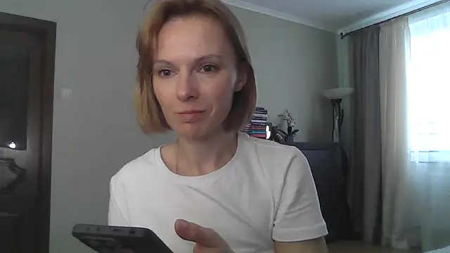 AdelleLovee  online show from June 4, 3:28 pm