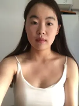YiYi5520 online show from June 2, 5:51 am