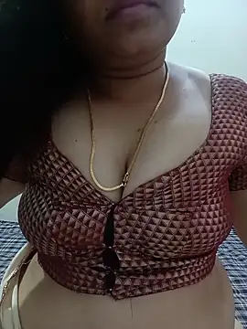 Snapshot of Anushka_tamil_kannada chatting on June 16, 6:35 am Anushka tamil kannada online show from June 16, 6:35 am