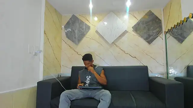 Yoel Blessed online show from June 3, 6:34 pm