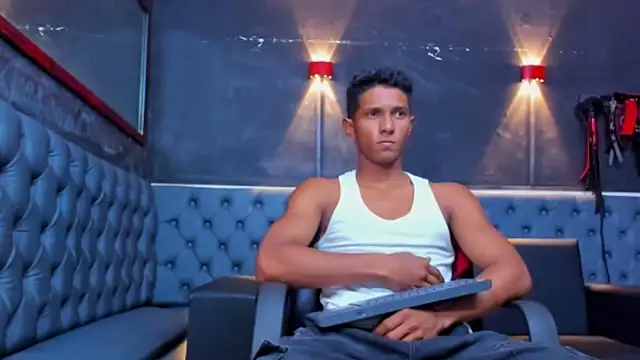 Yoel Blessed online show from June 6, 12:10 pm