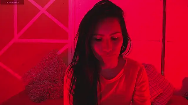 Snapshot of Nicolsweet_ chatting on June 21, 2:06 am Nicolsweet online show from June 21, 2:06 am