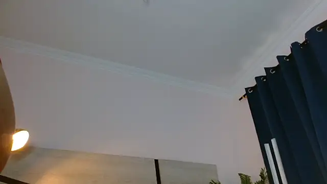 Snapshot of amara_sanchez chatting on June 1, 4:28 pm amara sanchez online show from June 1, 4:28 pm