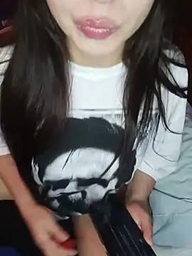 zaracamila98 online show from June 10, 2:24 am