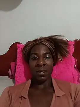 Snapshot of ameralis31 chatting on June 25, 4:32 am ameralis31 online show from June 25, 4:32 am