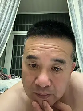 Snapshot of woailllll chatting on June 11, 1:41 pm woailllll online show from June 11, 1:41 pm