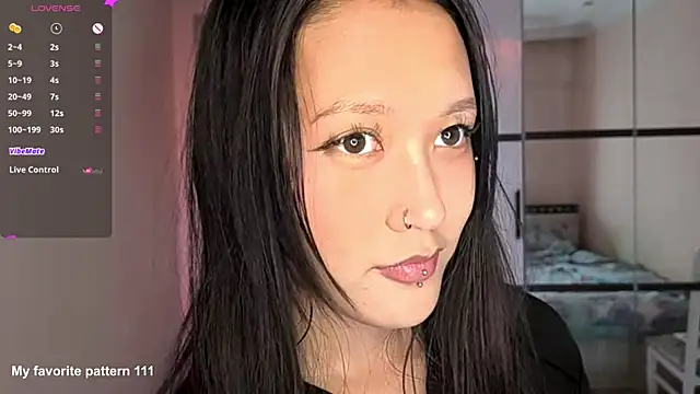 AyaWildfire online show from July 11, 2:39 pm