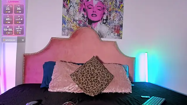 Snapshot of TyraHoney chatting on July 14, 10:16 pm TyraHoney online show from July 14, 10:16 pm