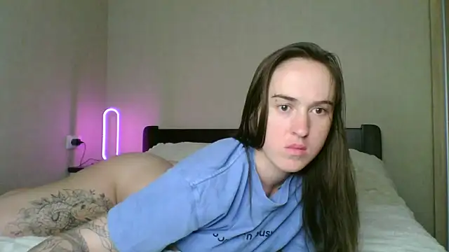 elliza snow online show from June 30, 8:03 am