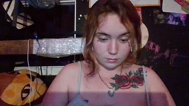 Snapshot of babyky chatting on July 16, 3:58 am babyky online show from July 16, 3:58 am