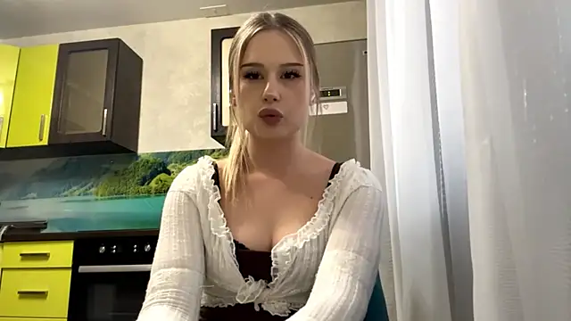 YelledBlink online show from June 10, 10:05 am