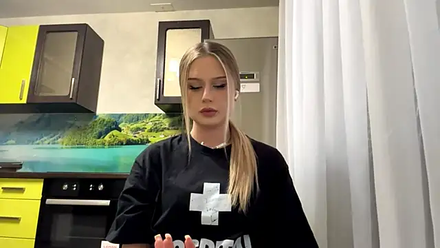 YelledBlink online show from June 6, 12:43 pm