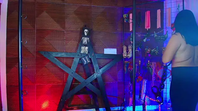 Annie bdsm hardcore online show from June 25, 8:03 pm