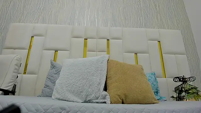 bunny blush12 online show from June 2, 7:03 pm