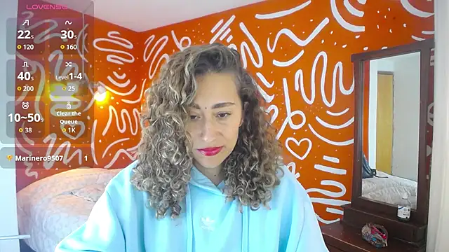 Snapshot of afrodita_marin chatting on June 17, 6:51 pm afrodita marin online show from June 17, 6:51 pm