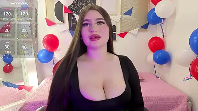 Snapshot of Val_dreams7 chatting on July 10, 8:53 pm Val dreams7 online show from July 10, 8:53 pm