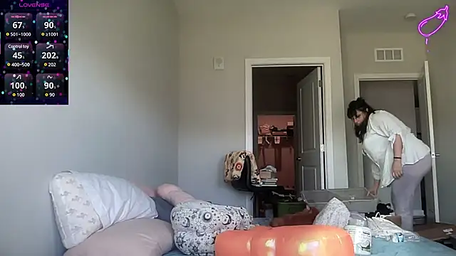 maddiliz online show from March 18, 2:28 pm