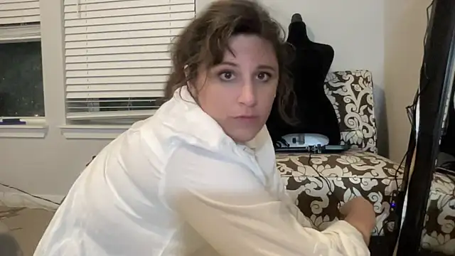 maddiliz online show from November 13, 12:58 am