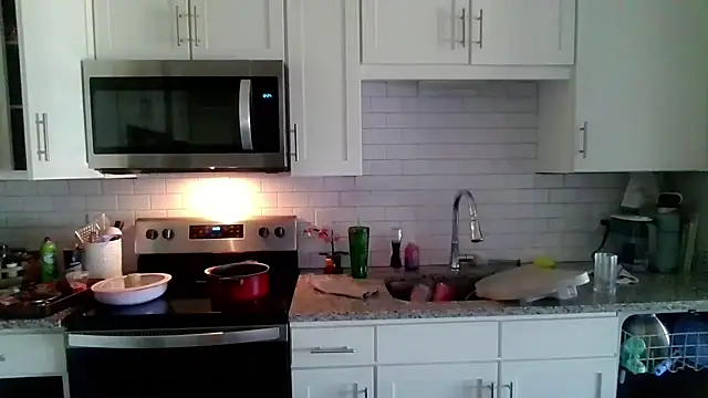 maddiliz online show from February 20, 5:26 pm