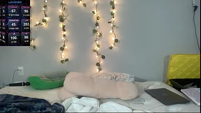 maddiliz online show from November 27, 2:01 am