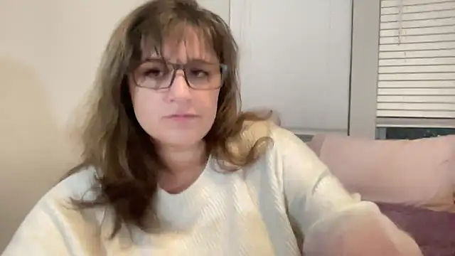 maddiliz online show from December 21, 8:05 am