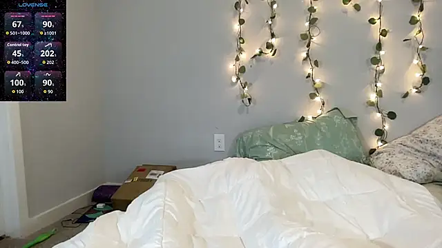 maddiliz online show from November 30, 2:01 am