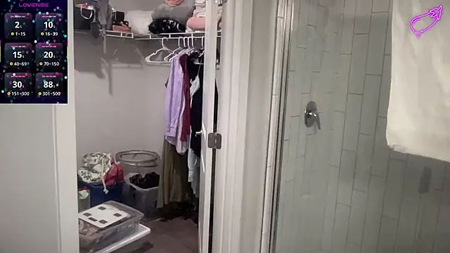 maddiliz online show from March 19, 1:21 am