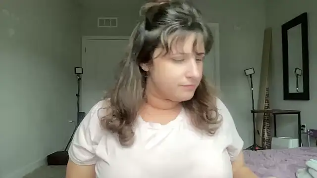 maddiliz online show from January 6, 8:24 pm