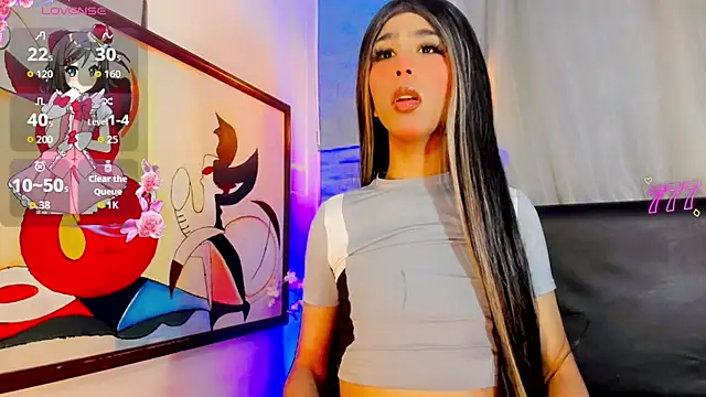 Snapshot of Honey_Balenciaga chatting on July 5, 3:11 am Honey Balenciaga online show from July 5, 3:11 am
