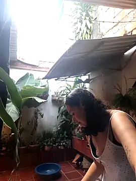Snapshot of Miss_kittyX chatting on June 12, 9:45 pm Miss kittyX online show from June 12, 9:45 pm