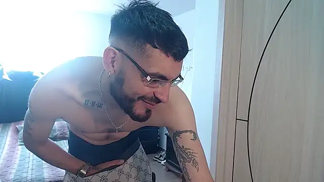 MalekXarxxx online show from June 2, 6:41 pm