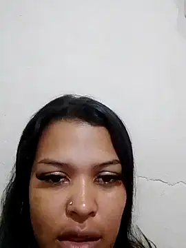 Snapshot of Silmara21 chatting on June 15, 5:45 pm Silmara21 online show from June 15, 5:45 pm