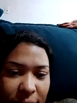 Snapshot of Silmara21 chatting on July 15, 11:50 am Silmara21 online show from July 15, 11:50 am