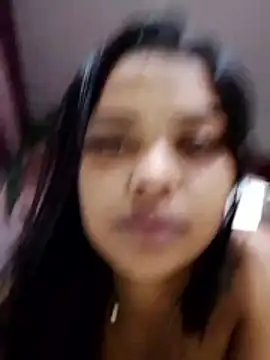 Snapshot of Silmara21 chatting on June 7, 10:59 pm Silmara21 online show from June 7, 10:59 pm