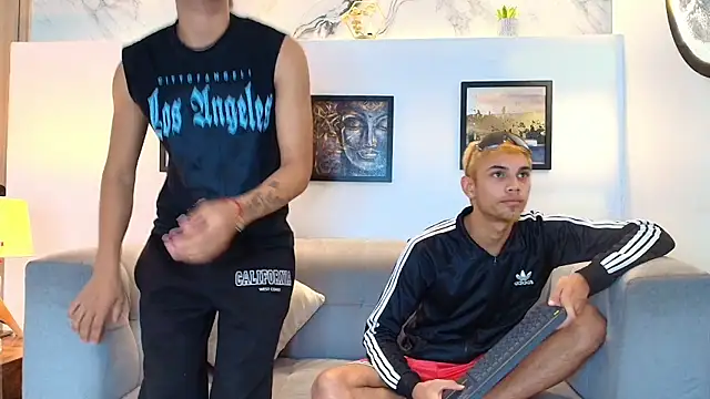 BLONDON BOYS1 online show from June 2, 7:36 pm